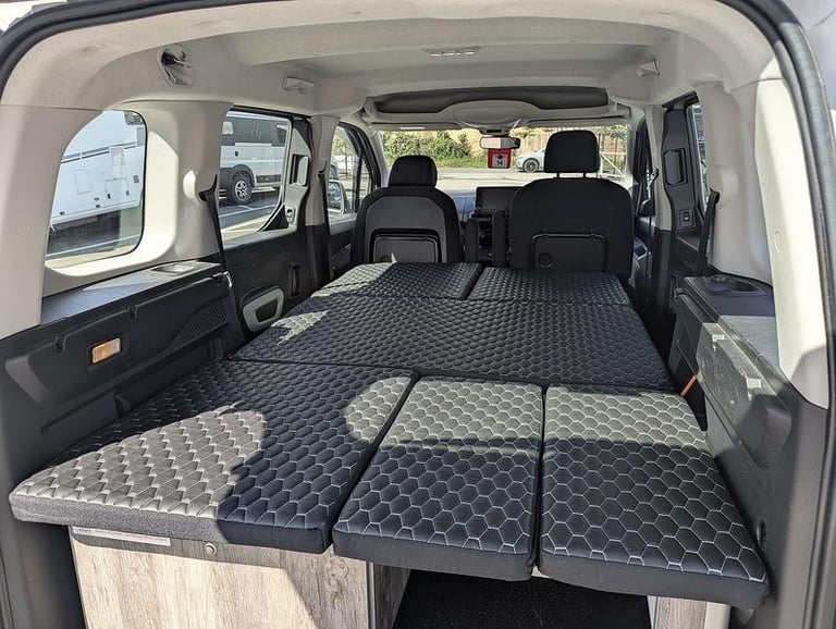 Citroen Berlingo 1.5 BlueHDi Flair MPV 