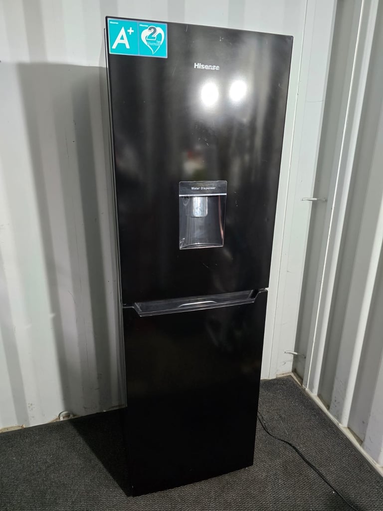 Free Delivery - Tall Black Hisense Fridge/Freezer With Water Dispenser (£200)