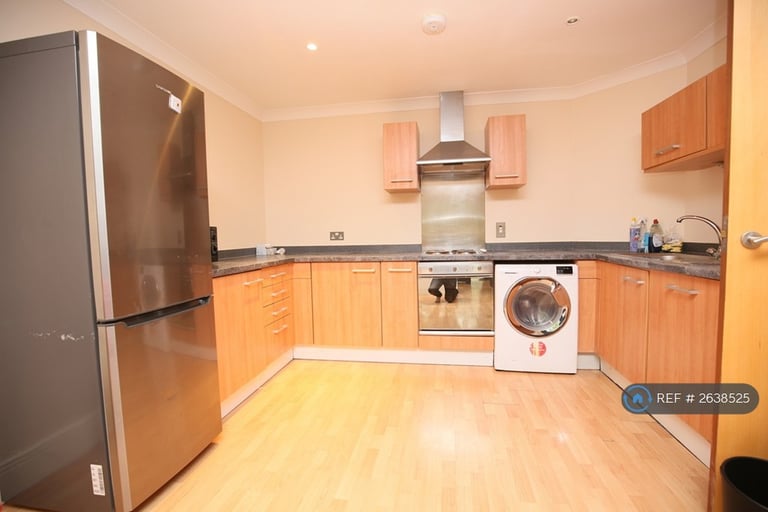 image for 2 bedroom flat in Osbourne House, Coventry, CV1 (2 bed) (#2638525)