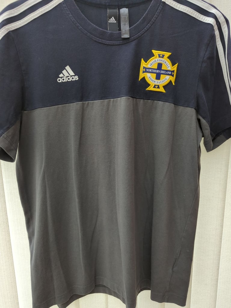 Northern Ireland Shirt Size Medium Excellent Condition