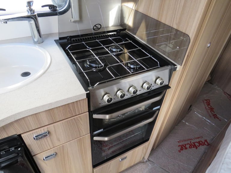 Swift Expression 554 4 Berth