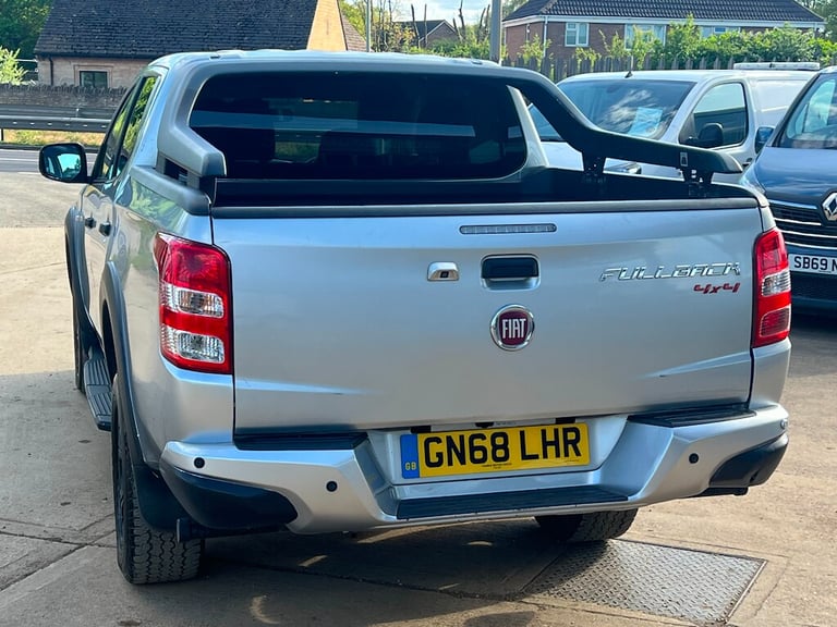 2018 Fiat Fullback 2.4D Cross Pickup Double Cab 4dr Diesel Auto 4WD Euro 6 (180 ps) Pick Up Diese...