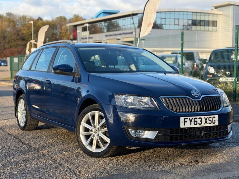 image for 2013 Skoda Octavia 1.4 TSI Elegance Estate 5dr Petrol DSG Euro 5 (s/s) (140 ps) ESTATE Petrol Aut...