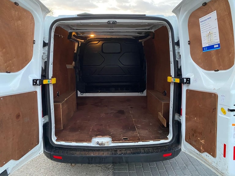 2019 Ford Transit Custom 2.0 300 EcoBlue L1 H1 Euro 6 5dr PANEL VAN Diesel Manual