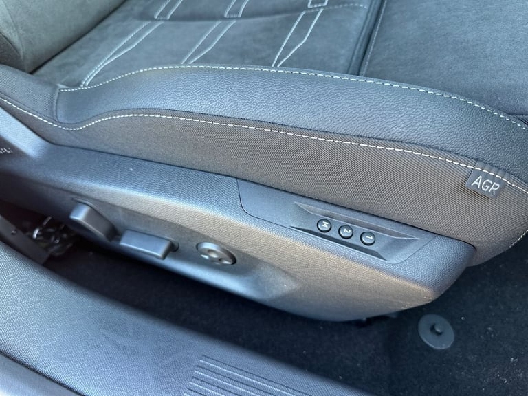 2025 Vauxhall Astra Astra 1.2 Turbo 130 Ultimate 5Dr Estate Estate Petrol Manual