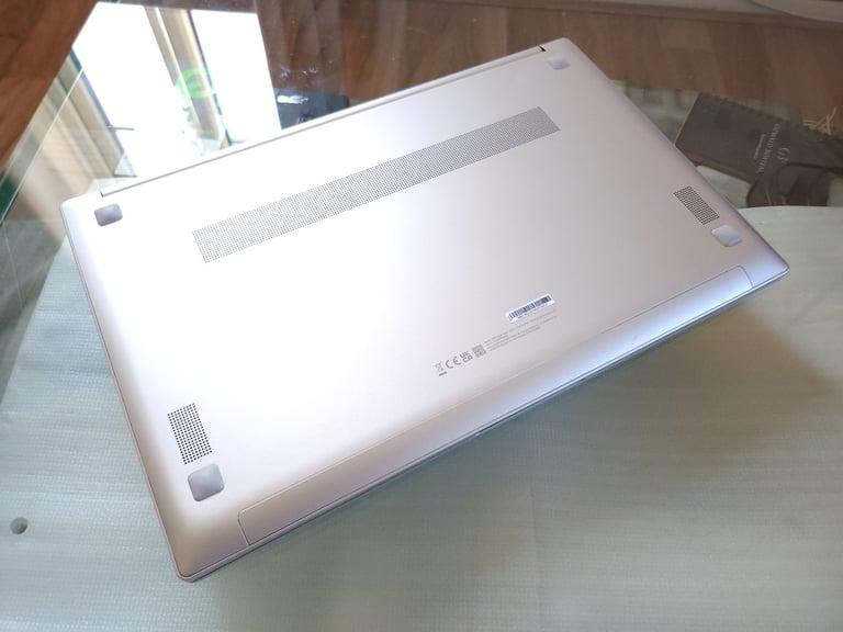 ❤️ Samsung Galaxy Book LTE SIM 15.6" FHD i5-1135G7 8GB RAM 256GB SDD Laptop Boxed PRISTINE