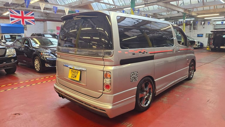 2005 Nissan Elgrand 4wd 2.5 Nismo modified Ready to go  Petrol Automatic