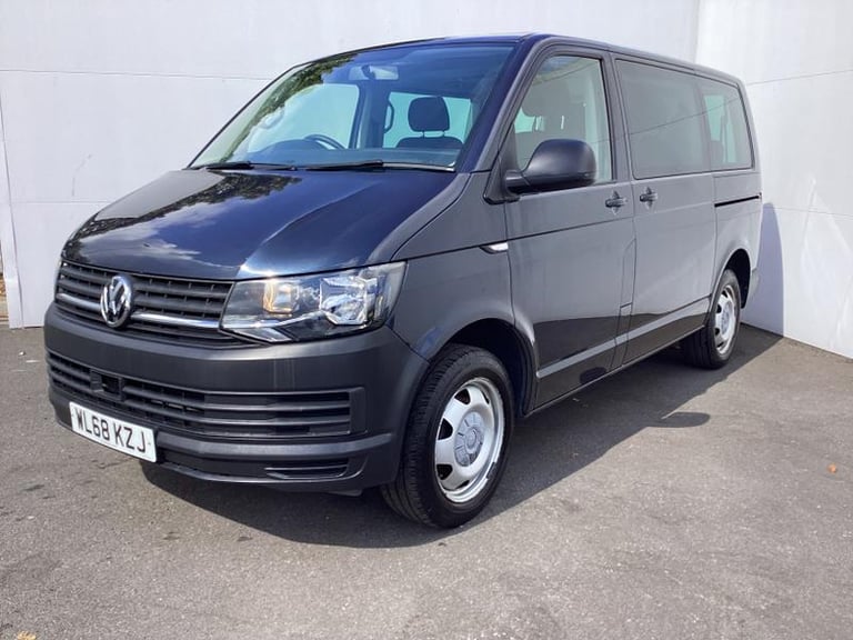 2019 Volkswagen Transporter Shuttle 2.0 TDI BlueMotion Tech S Minibus Double Cab 5dr Diesel Manua...