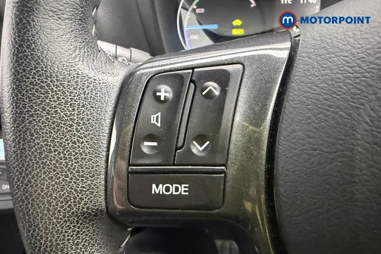 2020 Toyota Yaris 1.5 Hybrid Y20 5dr CVT [Bi-tone] HATCHBACK PETROL/ELECTRIC Automatic