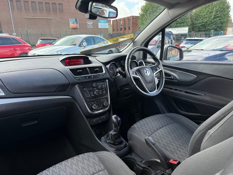 2015 Vauxhall Mokka 1.6i Exclusiv 5dr HATCHBACK Petrol Manual