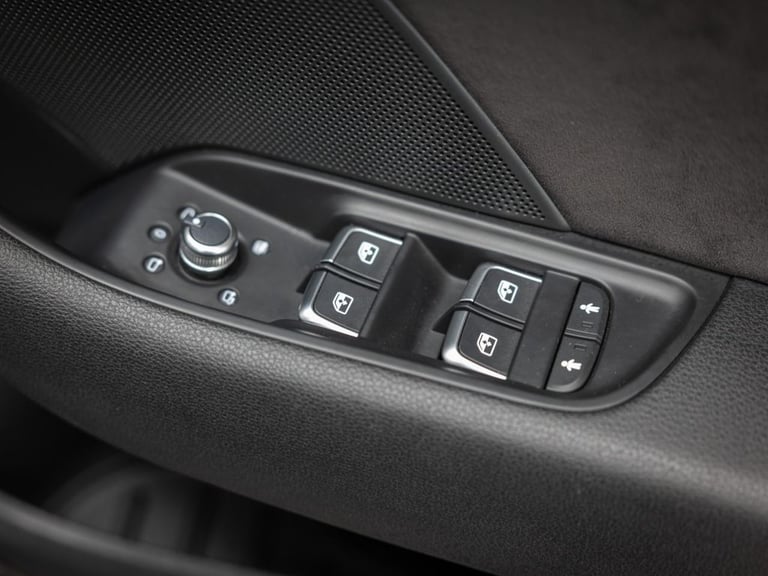 2018 Audi RS3 2.5 TFSI Sportback 5dr Petrol S Tronic quattro Euro 6 (s/s) (400 ps) Hatchback Petr...