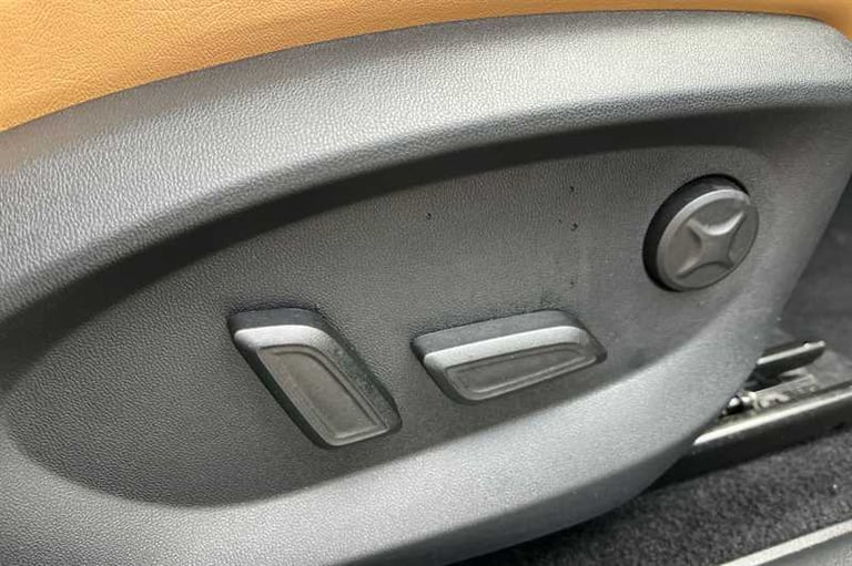 2024 MG MG HS 1.5 T-GDI Trophy 5dr ESTATE PETROL Manual