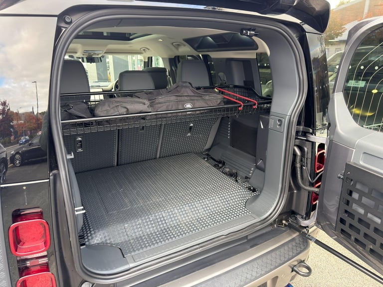 2024 Land Rover Defender 110 2.0 P400e 15.4kWh X-Dynamic HSE SUV 5dr Petrol Plug-in Hybrid Auto 4...