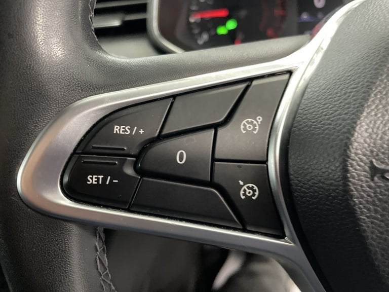 2020 Renault Clio 1.0 TCe Play Hatchback 5dr Petrol Manual Euro 6 (s/s) (100 ps) - AA INSPECT Hat...