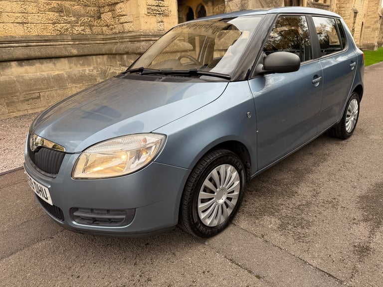 SKODA FABIA 1.2 26,000 mls 3 MTHS WARRANTY 8 MTHS MOT FSH 60MPG 5 DRS 