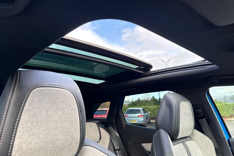 2021 Peugeot 3008 1.6 Hybrid4 300 GT 5dr e-EAT8 HATCHBACK PETROL/ELECTRIC Automatic