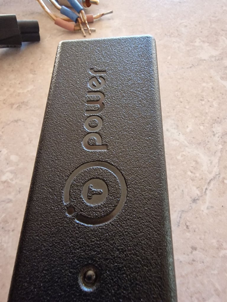TOPPING headphone amplifier TP22, cables & power Supply