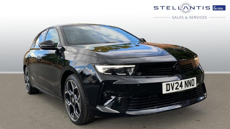 image for 2024 Vauxhall Astra 1.2 Turbo Ultimate Hatchback 5dr Petrol Manual Euro 6 (s/s) (130 ps) Hatchbac...