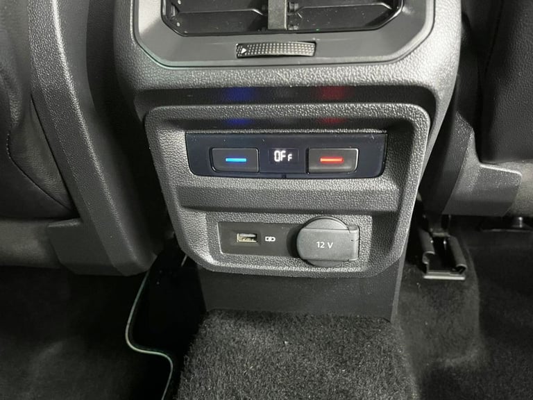 2020 Volkswagen Tiguan 2.0 TDI R-Line Tech SUV 5dr Diesel DSG 4Motion Euro 6 (s/s) (150 ps) ESTAT...