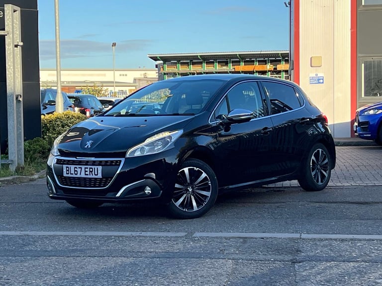 2017 Peugeot 208 1.2 PureTech Allure Premium Hatchback 5dr Petrol Manual Euro 6 (s/s) (82 ps Hatc...