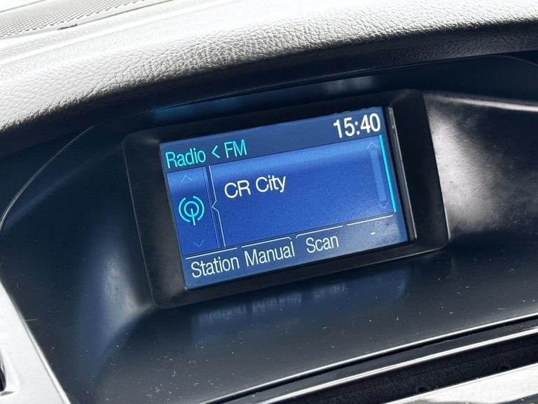2011 Ford Focus 1.6 TDCi Titanium Euro 5 (s/s) 5dr HATCHBACK Diesel Manual