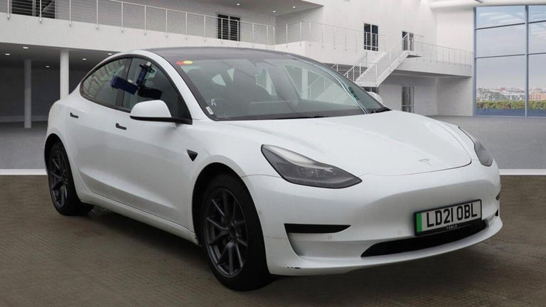 image for 2021 Tesla Model 3 Standard Plus 4dr Auto SALOON ELECTRIC Automatic