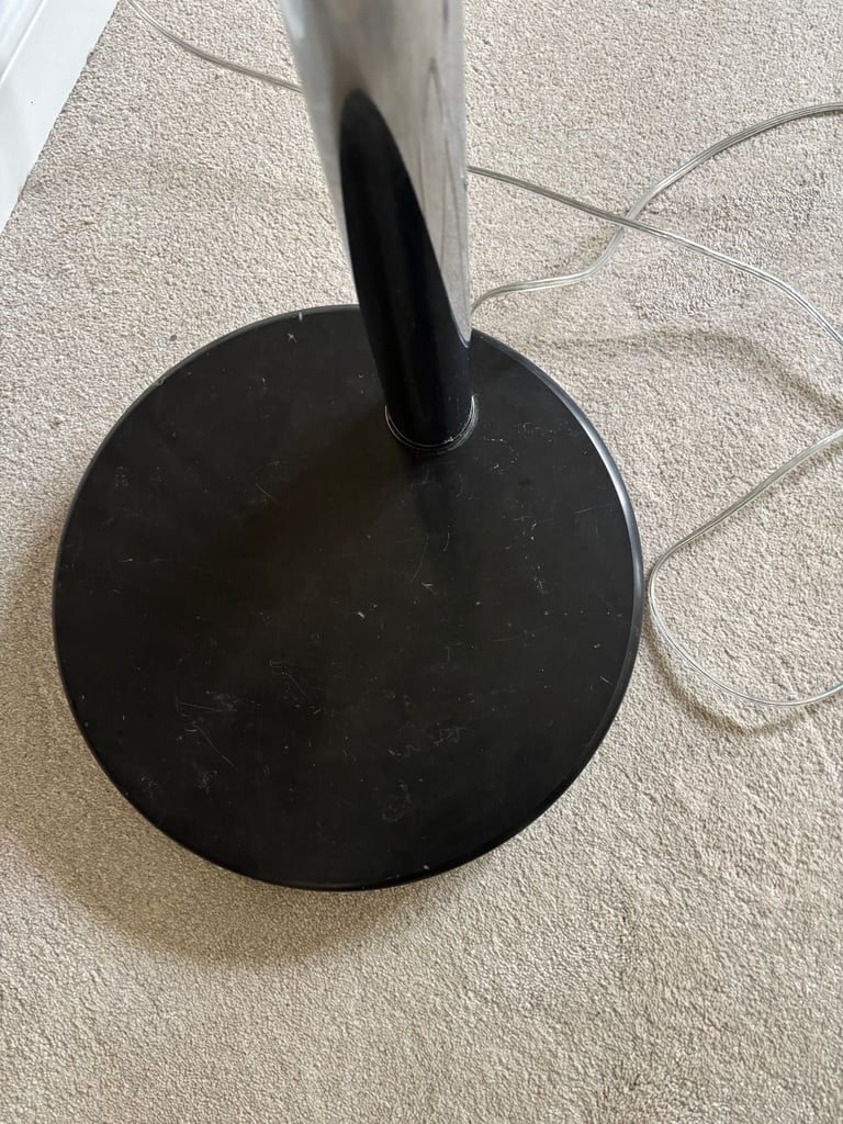 Danalight quality arched floor lamp with 5 flexible arms.
