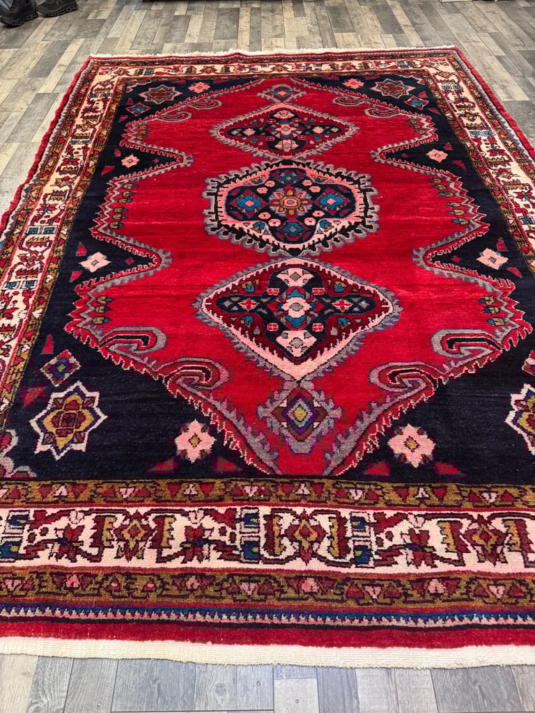 Antique handmade Persian Lilian rug 300x200 cm
