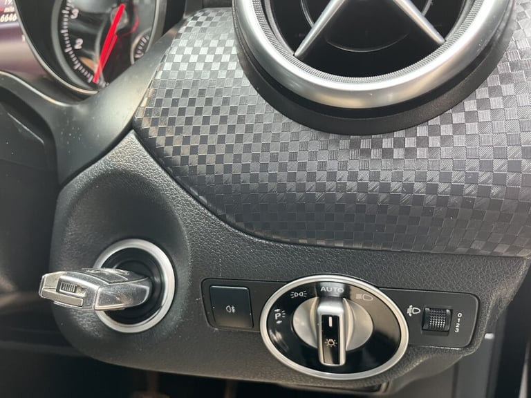 2016 Mercedes-Benz A-Class 1.6 A 180 SPORT 5DR Manual Hatchback Petrol Manual