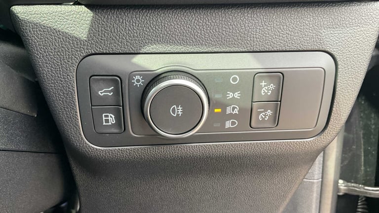 2024 Ford Kuga 2.5 PHEV ST-Line X 5dr CVT SUV Plug-In Hy Automatic
