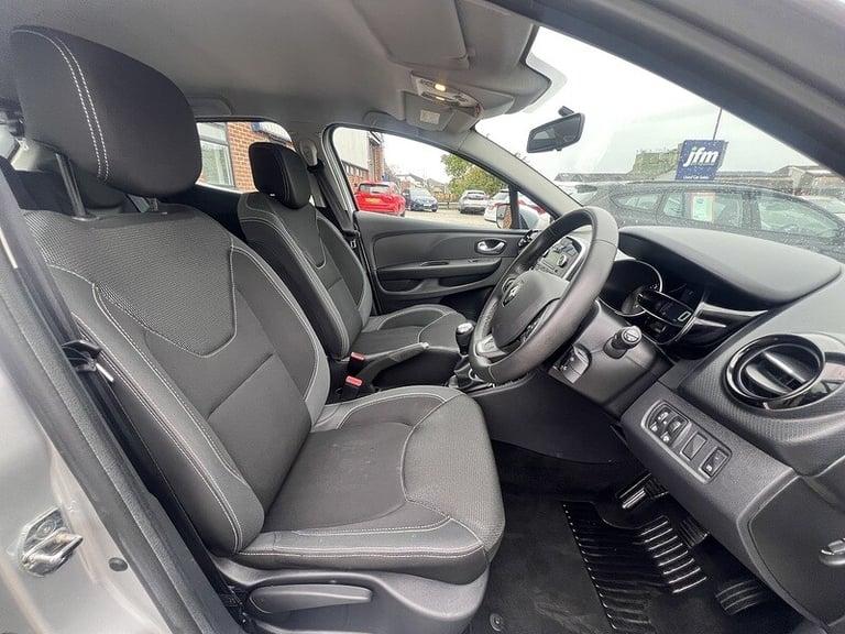  Renault Clio 1.5 dCi [90] Play Hatchback Diesel Manual