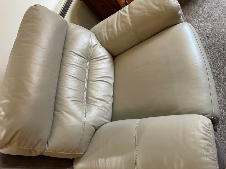 DFS Electric Reclining Sofa and Armchair Suite with Footstool (Immaculate)