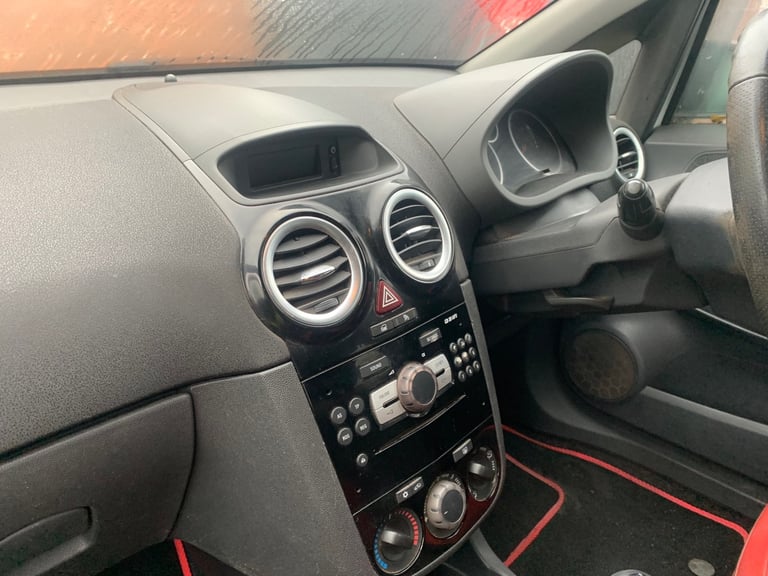 Vauxhall, CORSA, Hatchback, 2012, Manual, 1398 (cc),3 doors - Image 7