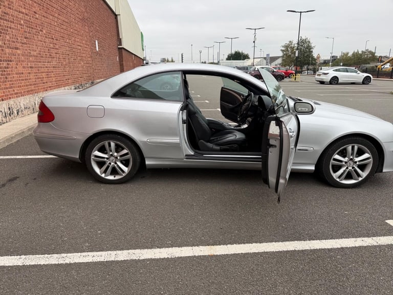 2007 Mercedes-Benz CLK 2.1 CLK220 CDI Avantgarde 2dr COUPE Diesel Automatic