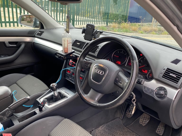 Audi, A4, Saloon, 2006, Manual, 1968 (cc), 4 doors