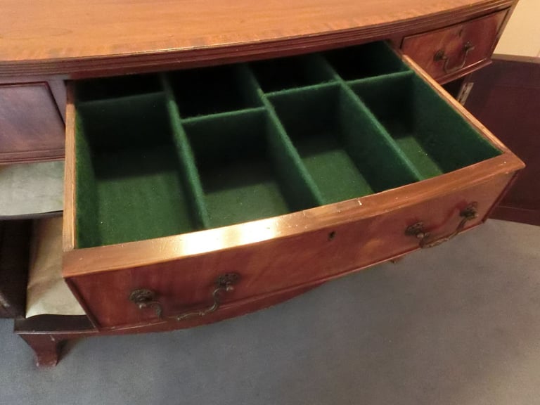 Antique Bow Fronted Sideboard - Warfield Berkshire