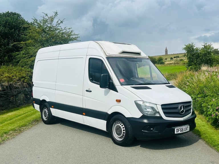 2016 Mercedes-Benz Sprinter 3.5t BlueEFFICIENCY Van PANEL VAN Diesel Manual