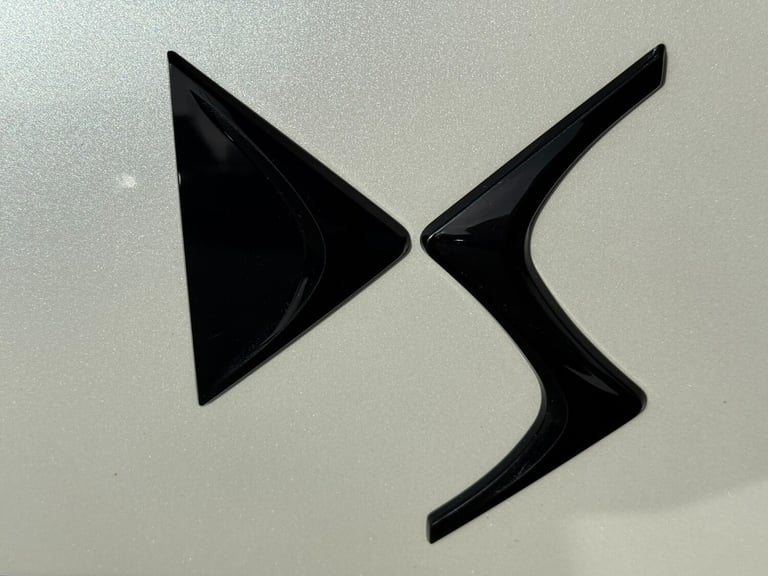 2024 DS Automobiles DS 7 1.6 E-TENSE 4X4 Performance Line + 5dr EAT8 HATCHBACK PETROL/ELECTRIC Au...