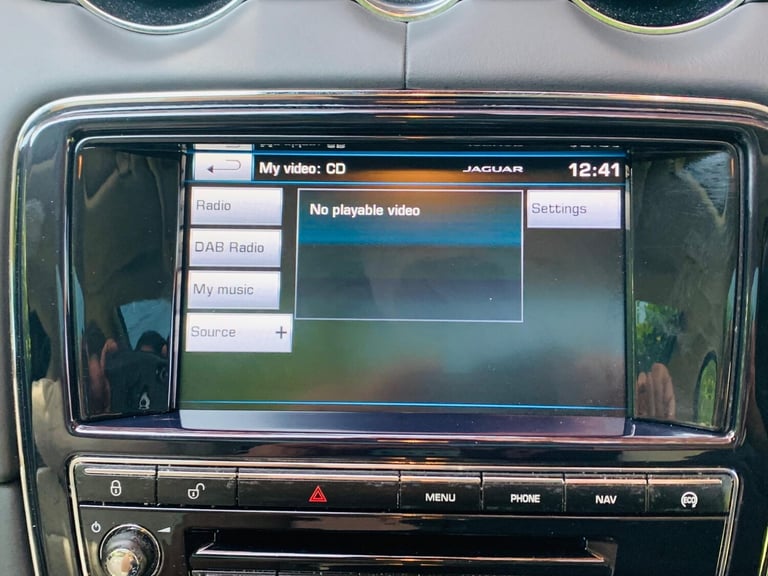 2014 Jaguar XJ 3.0d V6 Portfolio Auto Euro 5 (s/s) 4dr SALOON Diesel Automatic