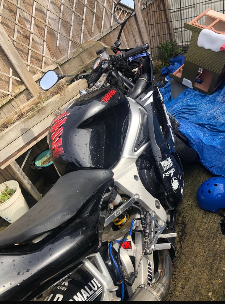 Yamaha, R6, 2001, 599 (cc)