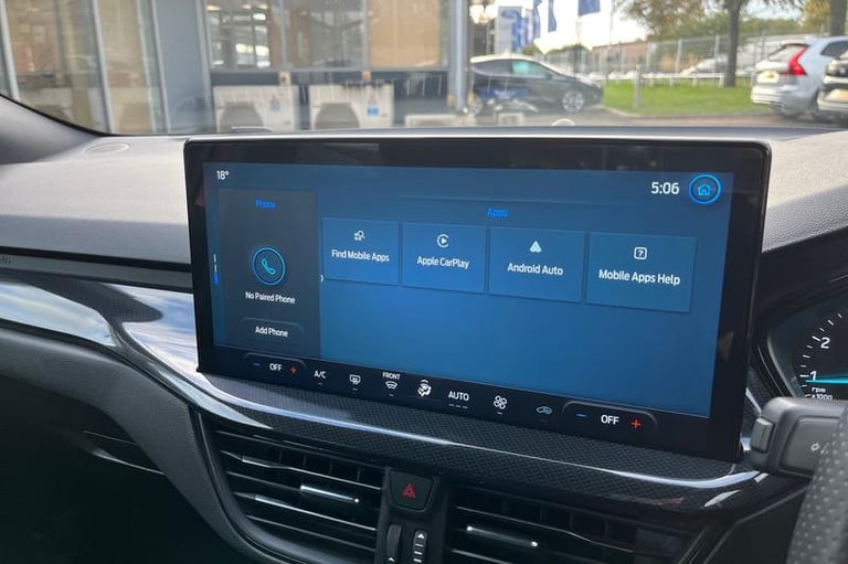 2023 Ford Focus 1.0 EcoBoost ST-Line 5dr ** Sync 4 - Touch Screen Navigation System ** Manu Hatch...