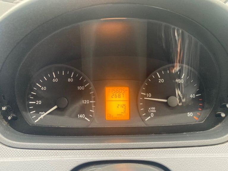 Mercedes-Benz VITO 109 Cdi Compact Panel Van 2148 (cc) 6 Speed 115k 