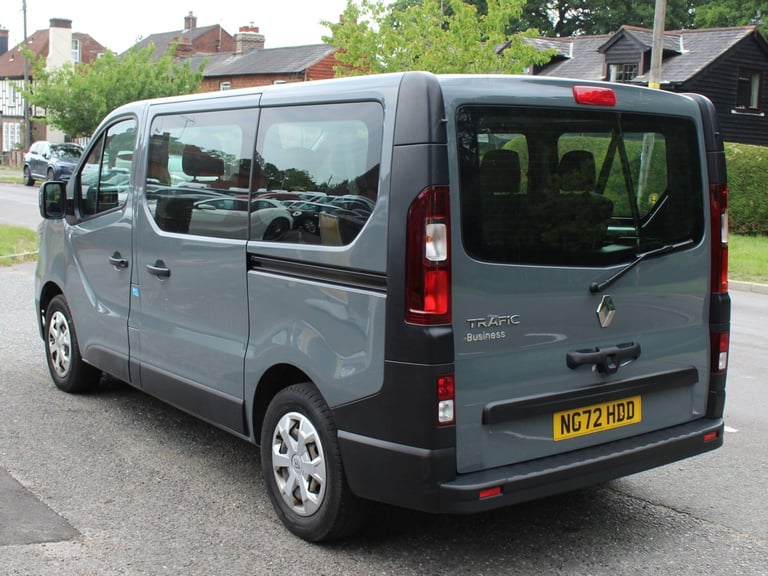 2023 Renault Trafic 2.0 dCi 28 Business Minibus Double Cab 5dr Diesel Manual