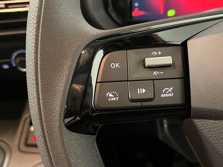 2025 Vauxhall Combo 1.5 Turbo D 2300 Pro Panel Van 5dr Diesel Manual Swb Euro 6 (s/s) (100 Ps) PA...