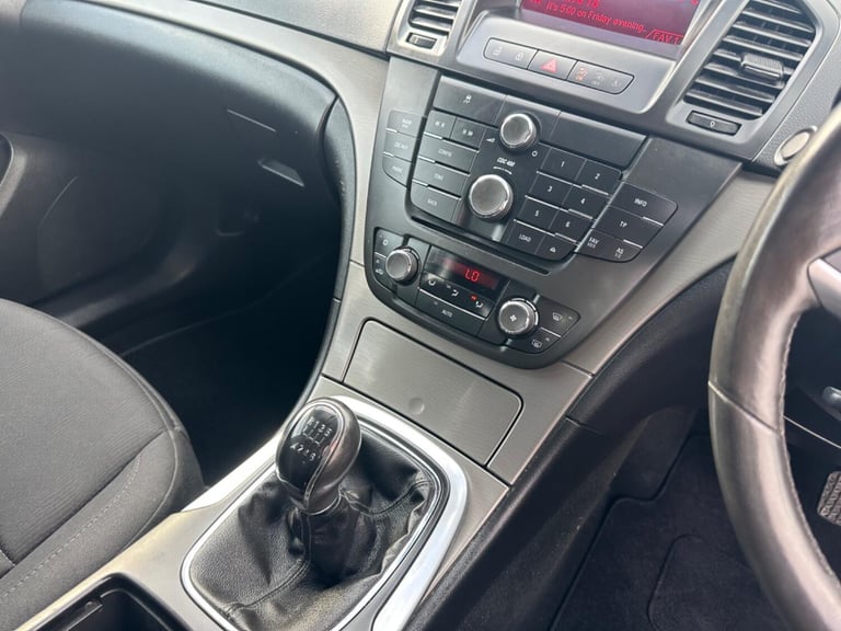 VAUXHALL INSIGNIA 2.0 CDTi Exclusiv 2008