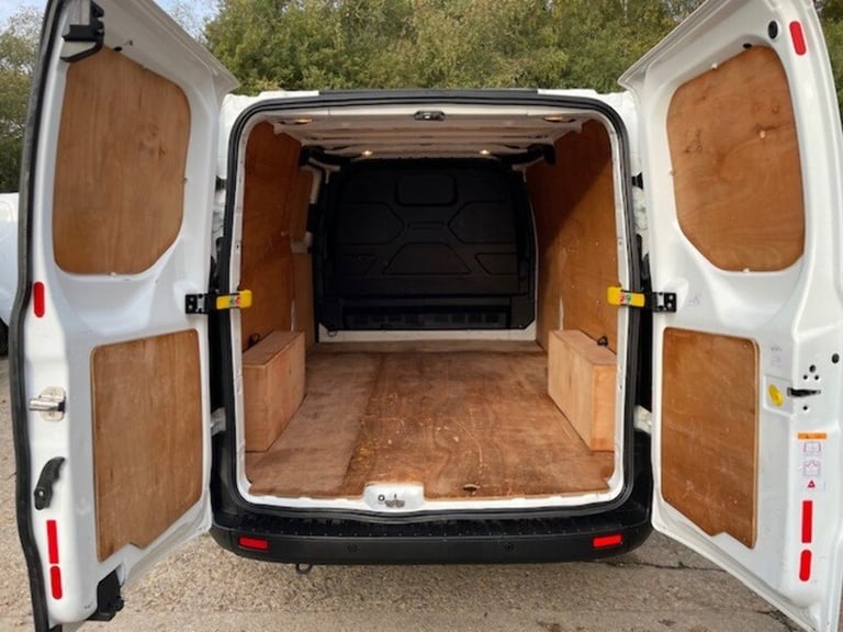 2022 Ford Transit Custom 300 EcoBlue Leader Panel Van Diesel Manual