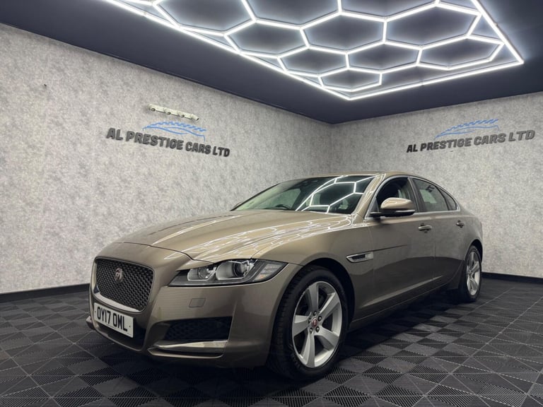 image for 2017 Jaguar XF 2.0d Portfolio Auto Euro 6 (s/s) 4dr SALOON Diesel Automatic