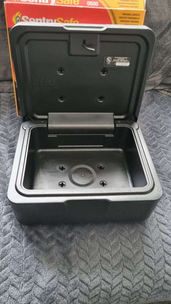 Sentry safe  
