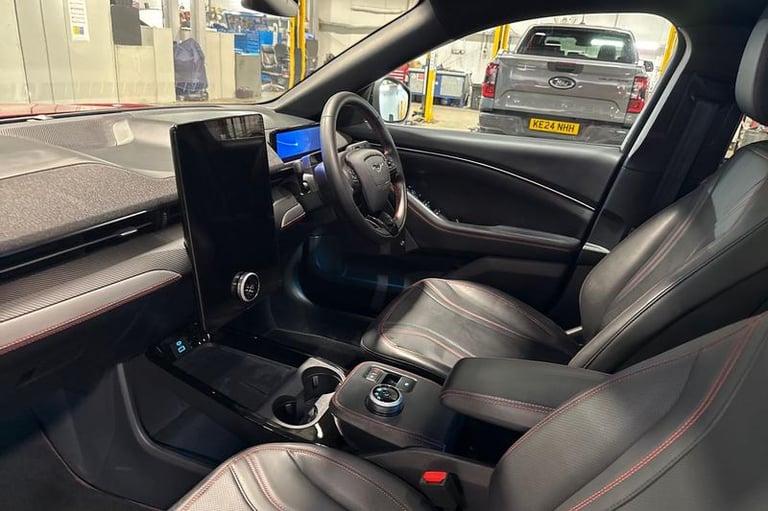 2024 Ford Mustang Mach-E Extended Range 91kWh Premium SUV 5dr Electric Automatic (294 ps) Automat...