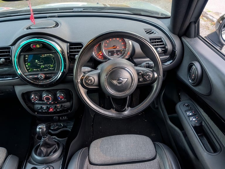  MINI Clubman 1.5 Cooper (Black Pack) Euro 6 (s/s) 6dr Petrol Manual